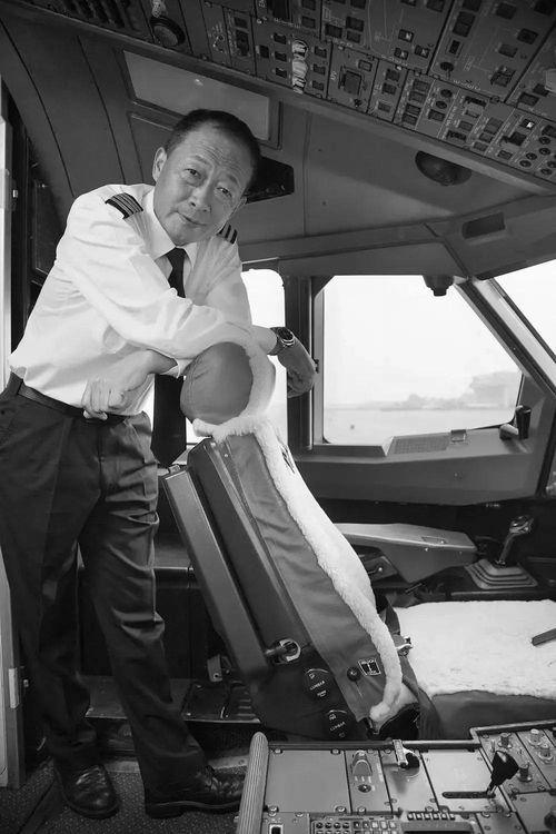 南航机长照片,镜头下的蓝天守护者