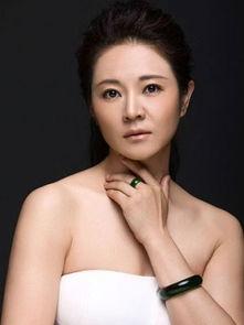 胡雯月个人资料,多才多艺的影视新星，才华横溢的歌手与演员