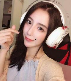 女主播闪现第二期下载,揭秘直播界的璀璨星辉