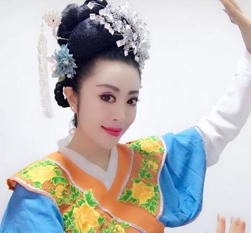 演员温美玲,光影交织下的璀璨星途