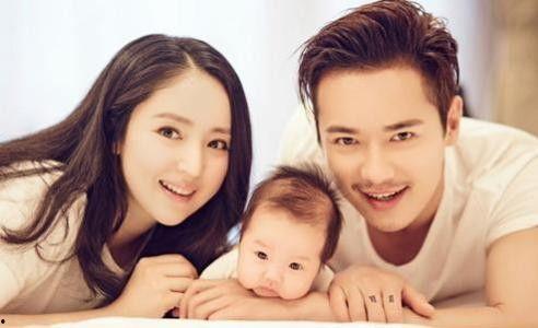 娱乐圈最小的明星夫妻,甜蜜暴击，最小明星夫妻的甜蜜日常”