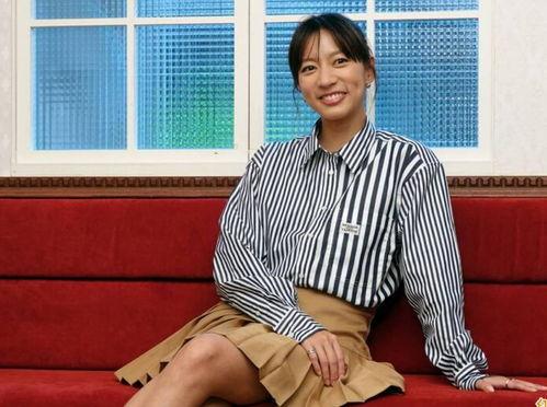 娱乐影视最前沿贾静雯,娱乐影视界的璀璨明星